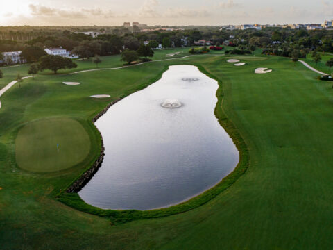 Riviera Country Club