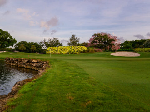 Riviera Country Club